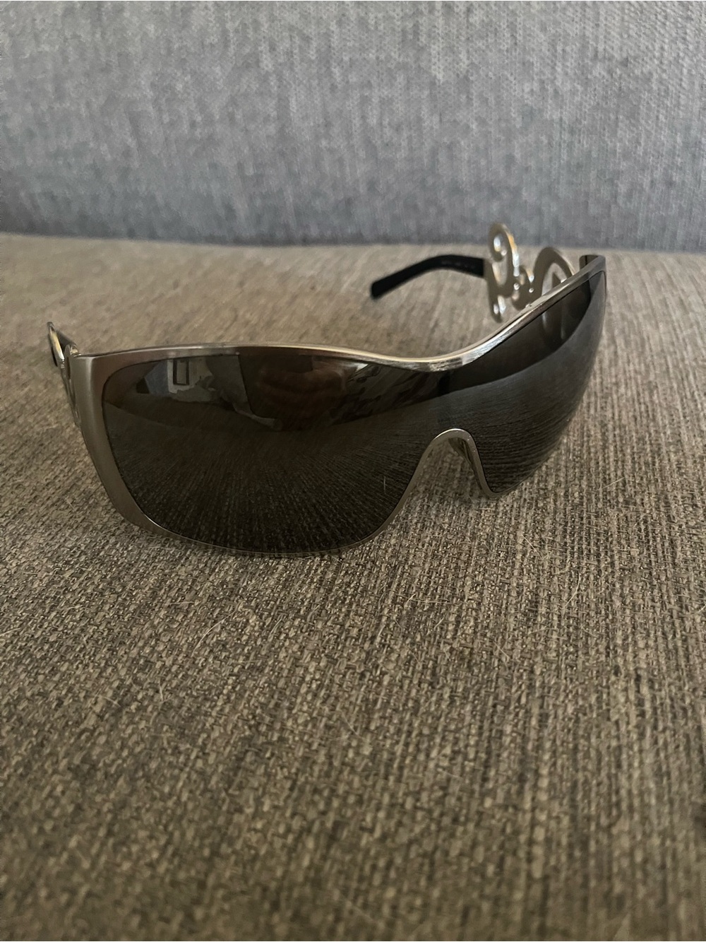 Dolce & Gabbana vintage 2000’s Shield Cursive Sunglasses in Silver and Black